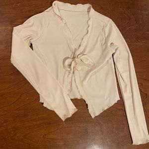 yellow/ pale ribbed crossover